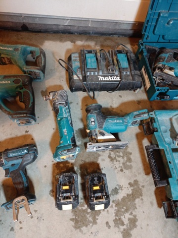928782-3 Makita Package