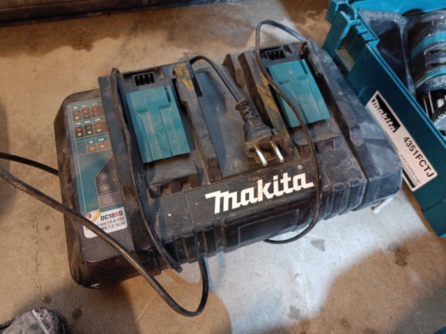 928782-14 Makita Package