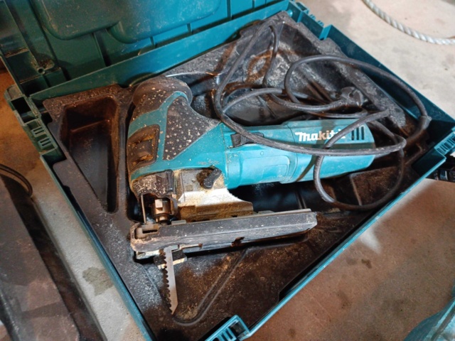 928782-16 Makita Package