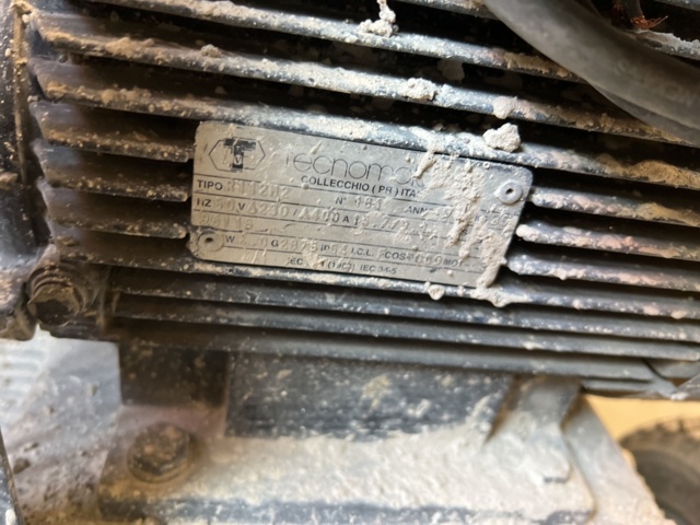 921849-8 Compressor on wheels