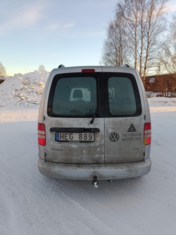 928785-4 Volkswagen Caddy 1.6 TDI -2011