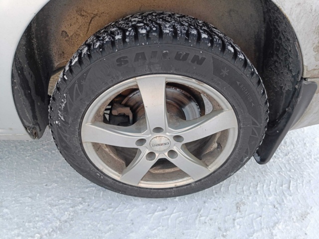 928785-11 Volkswagen Caddy 1.6 TDI -2011