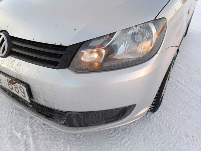 928785-19 Volkswagen Caddy 1.6 TDI -2011