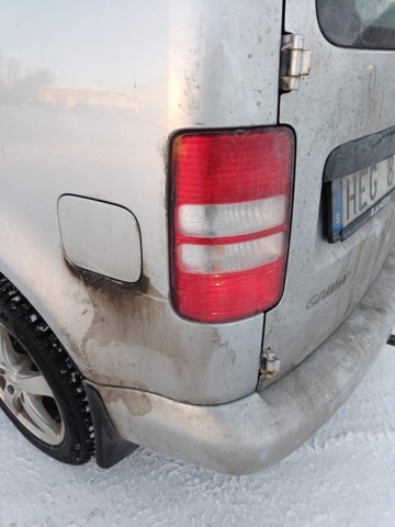 928785-32 Volkswagen Caddy 1.6 TDI -2011