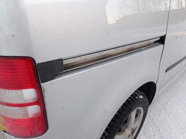 928785-41 Volkswagen Caddy 1.6 TDI -2011