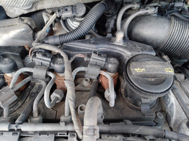 928785-65 Volkswagen Caddy 1.6 TDI -2011