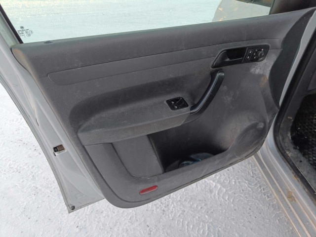 928785-71 Volkswagen Caddy 1.6 TDI -2011