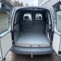 985998-21 VW Caddy 1.9 TDI DSG -2009