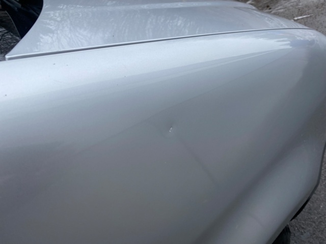 985998-28 VW Caddy 1.9 TDI DSG -2009