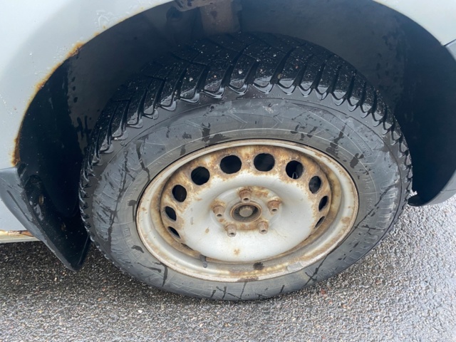 985998-39 VW Caddy 1.9 TDI DSG -2009