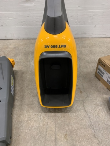 986009-8 Multitool Stiga SMT 500 AE (incl. battery and charger) Display sample