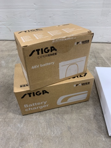 986009-11 Multitool Stiga SMT 500 AE (incl. battery and charger) Display sample