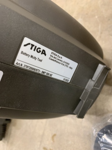 986009-14 Multitool Stiga SMT 500 AE (incl. battery and charger) Display sample