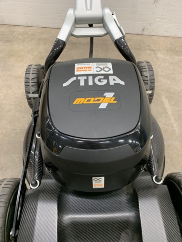 986016-8 Battery lawnmower Stiga Model-1 (Without battery and charger) Display sample - Updated