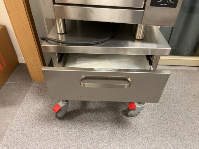 921481-6 Pizzamaster PM 352ED-2