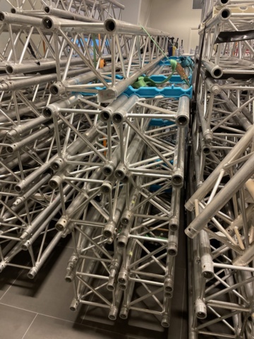 986163-1 Tross Prolyte H30V-L300, 9 pieces