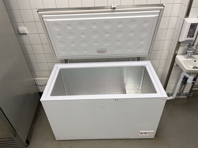 921487-2 Freezer box Silicon