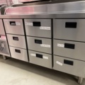 921496-4 Stainless steel cooling bench with cooling channel, drawers