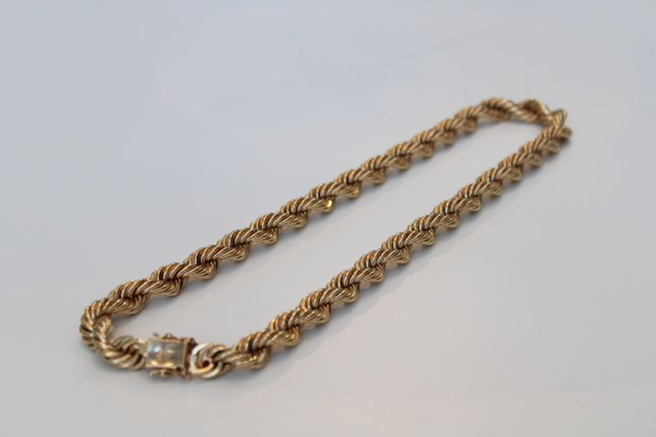 980789-1 Necklace 18k gold 364.95g