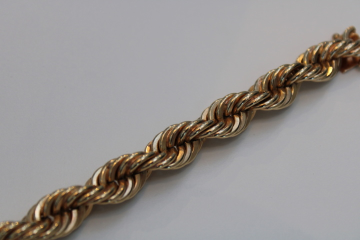 980789-6 Necklace 18k gold 364.95g