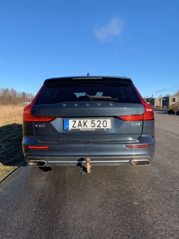 986383-5 Volvo V60 D4 - 2019