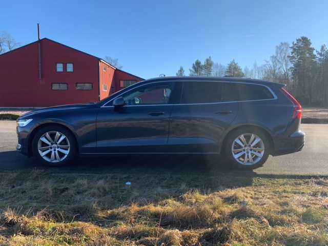 986383-7 Volvo V60 D4 - 2019