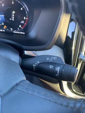 986383-41 Volvo V60 D4 - 2019