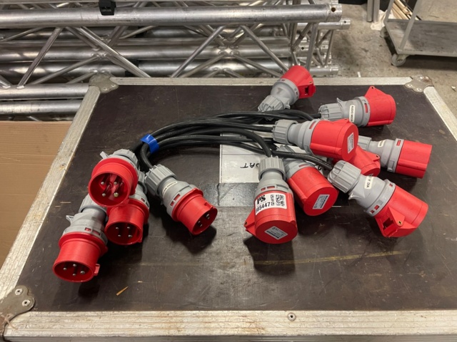 985445-1 4 St Y Splitter för Telfer Kabel CEE 4x2,5mm