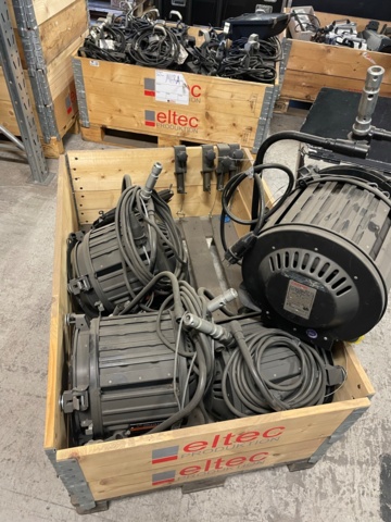 985459-1 4 pcs Fresnel Strand Castor 2000W pole