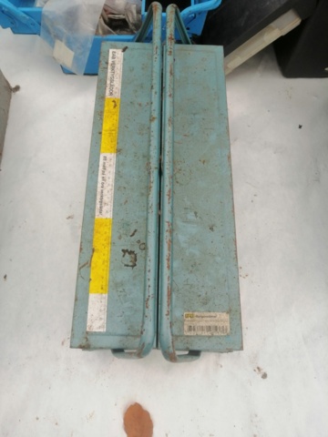 986517-6 Toolboxes with drill