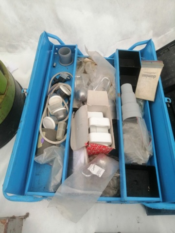 986517-14 Toolboxes with drill