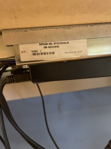 985530-4 1st raiseable desk, 1st screen wall and 1st Hurts