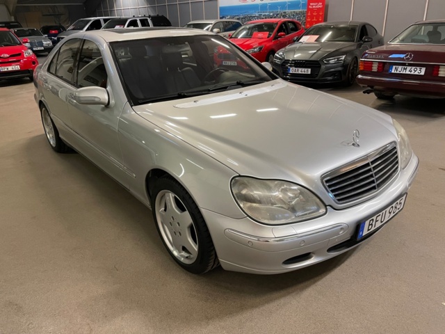 986616-4 Mercedes-Benz S 55 AMG - 2001