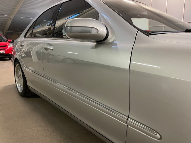 986616-19 Mercedes-Benz S 55 AMG - 2001
