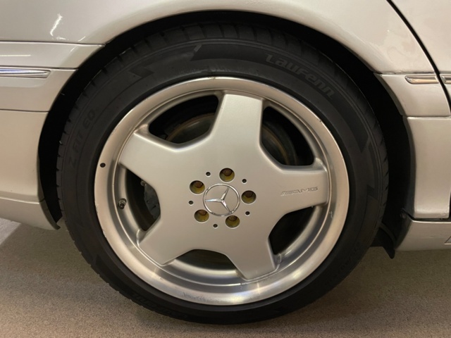 986616-23 Mercedes-Benz S 55 AMG - 2001