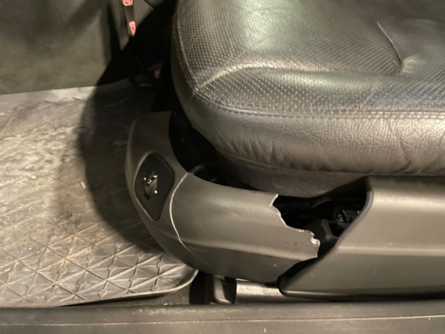 986616-26 Mercedes-Benz S 55 AMG - 2001