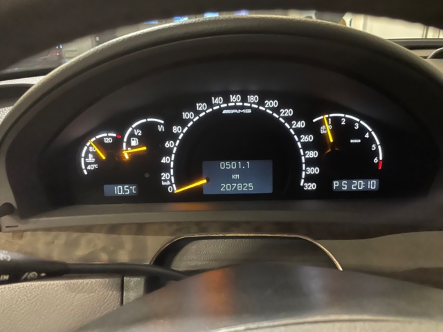 986616-30 Mercedes-Benz S 55 AMG - 2001