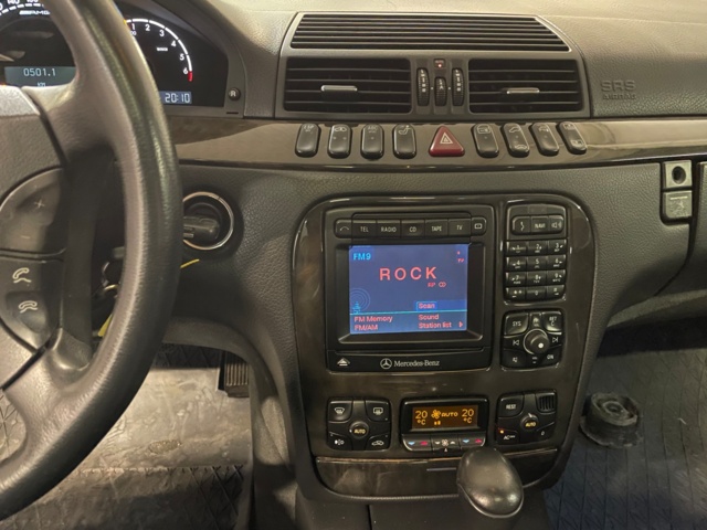 986616-38 Mercedes-Benz S 55 AMG - 2001