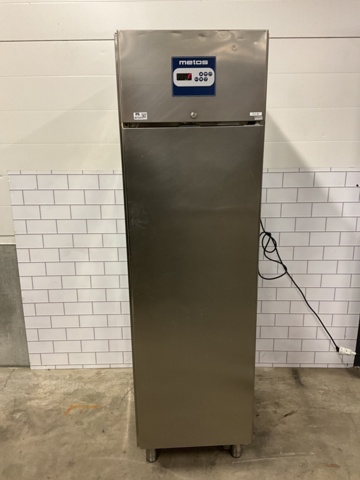 961520-1 Meto's refrigerator