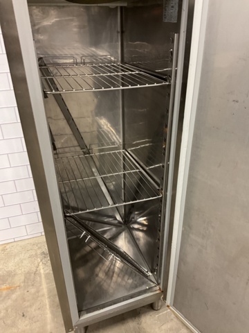961520-4 Meto's refrigerator