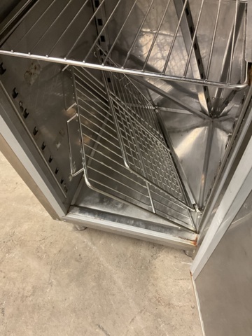 961520-5 Meto's refrigerator