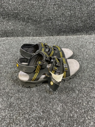 986647-1 Sandals Caterpillar Explorer p.44