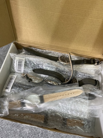 962658-9 Abbot & Mosley Watches approx. 550 pieces