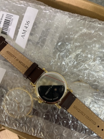 962658-14 Abbot & Mosley Watches approx. 550 pieces