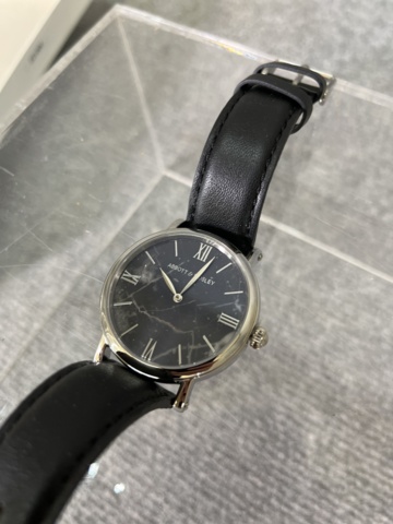 962658-22 Abbot & Mosley Watches approx. 550 pieces