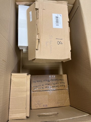 962658-30 Abbot & Mosley Watches approx. 550 pieces