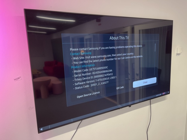 921536-2 Smart-TV 75", Samsung UE75TU6905KXXC