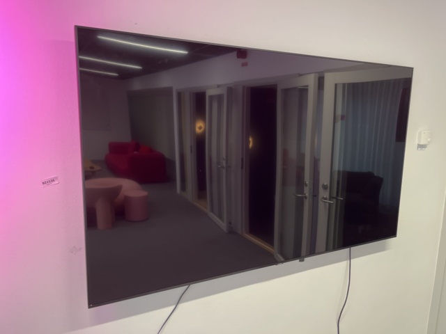 921536-3 Smart-TV 75", Samsung UE75TU6905KXXC