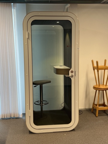 923160-1 Telephone pod, Framery, approx. 1x1x2 m