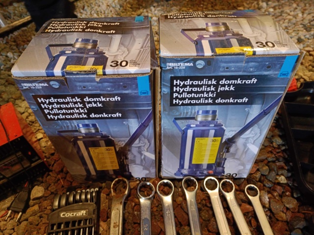928809-4 Pillar Jack, Screwdrivers & Hand Tools.